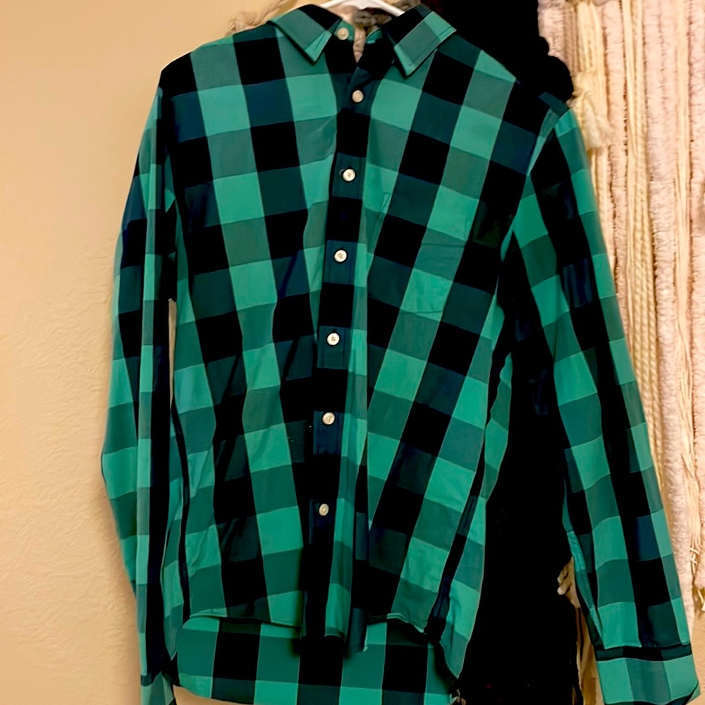Classic Cotton Bonarda Shirt UntuckIt Medium Slim Fit long sleeve button down